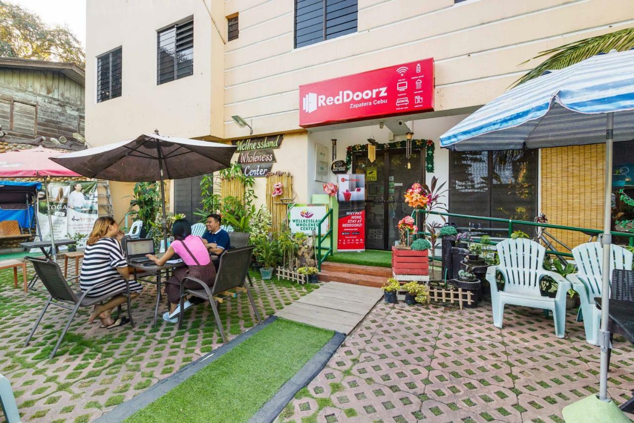 Reddoorz @ Zapatera Cebu 호텔 외부 사진